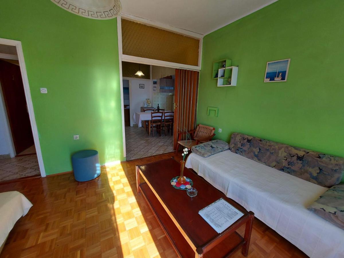 Apartments Fam Tomasic Baška Exterior foto